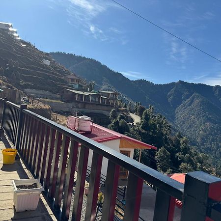 The Vintage Hill Village - Himalayan Boutique Resort Kanatal Exterior foto