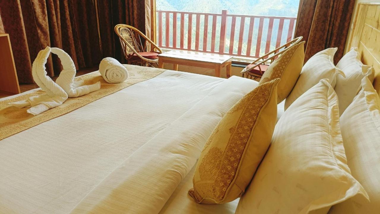 The Vintage Hill Village - Himalayan Boutique Resort Kanatal Exterior foto